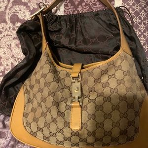 Gucci Authentic Jackie O Hobo pocket book .